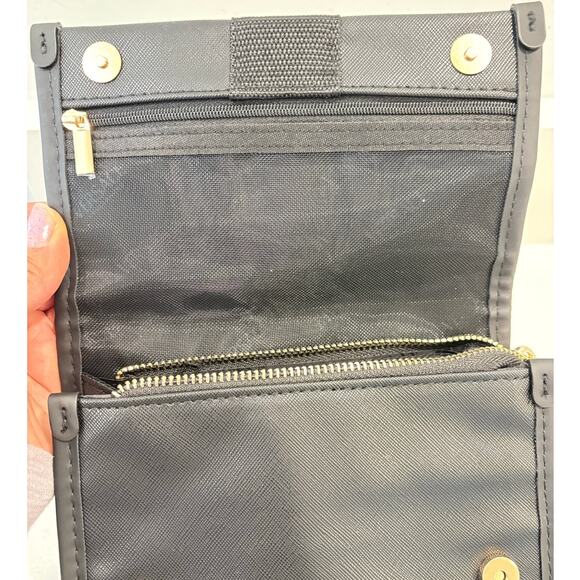 New Versace Cosmetic Bag Black & Gold Perfumes Bag New Bath, Travel Pouch - Picture 10 of 13